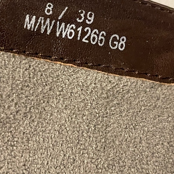 Stunning Brown Designed Leather/Suede Boots By Born -Size 8 - Picture 15 of 16